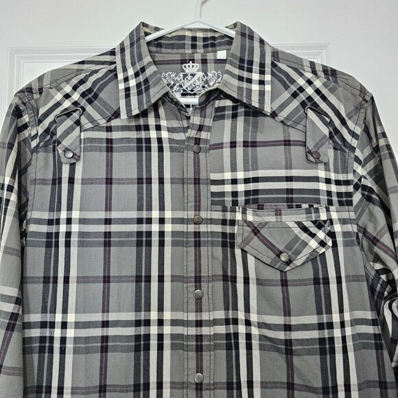 Guess Men's Plaid Long Sleeved Dress Shirt, Size L - Picture 15 of 15